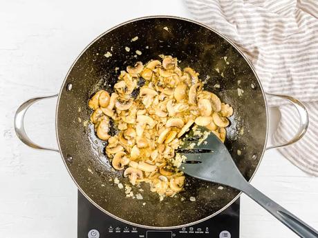 Vegan Mushroom Pasta