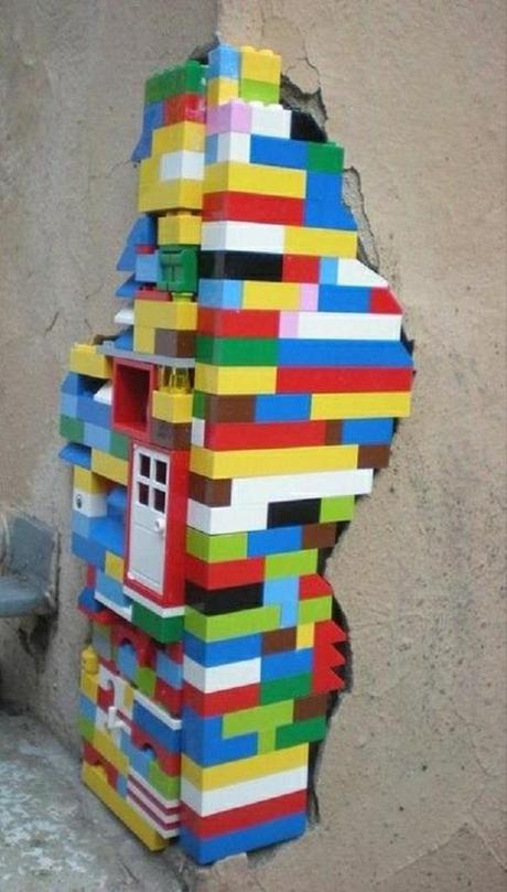 Ten Stunning Brickwork Transformations Using LEGO Bricks