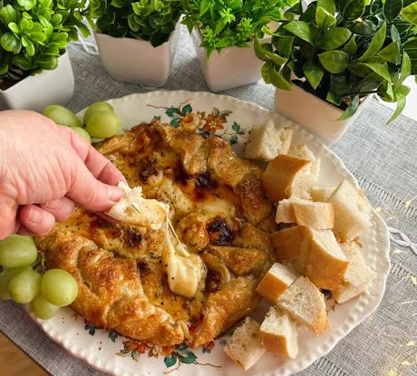 Puff Pastry Honey, Cheese and Herb Bake