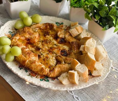 Puff Pastry Honey, Cheese and Herb Bake