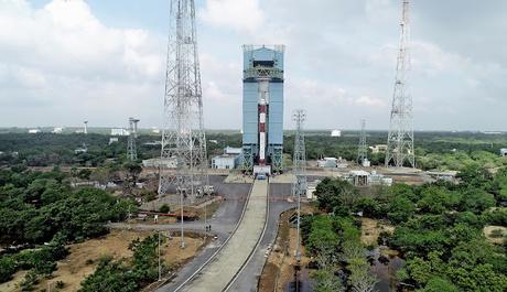 PSLV C60/Spadex soars into sky !