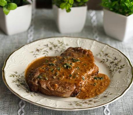 Simple Beef Steak Diane