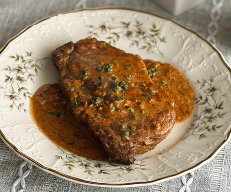 Simple Beef Steak Diane