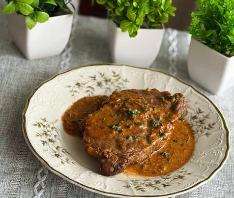 Simple Beef Steak Diane