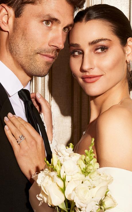 The Heart of an Ethical Promise: More Than Just a Ring Lab Diamond vs Natural Diamond Engagement Rings