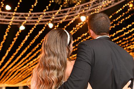 timeless-wedding-rethymno-white-florals_24