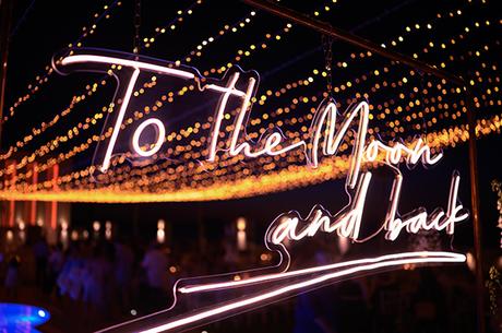 timeless-wedding-rethymno-white-florals_22