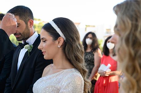 timeless-wedding-rethymno-white-florals_10