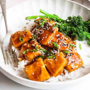 Crispy Baked Orange Tofu