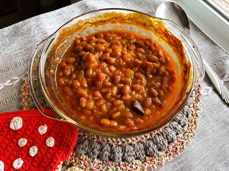 Sweet Pineapple Baked Beans