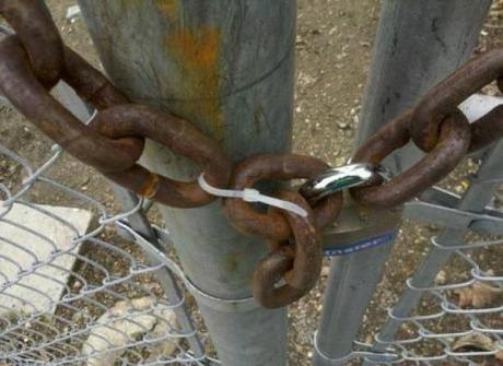 Chain Lock Fail