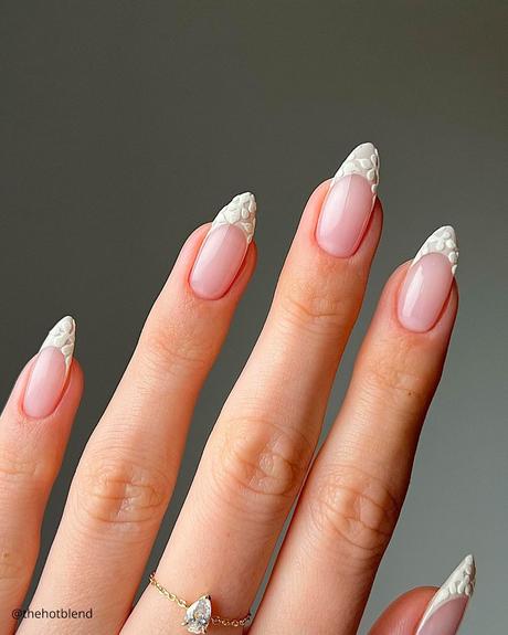 french tip nails winter cute thehotblend