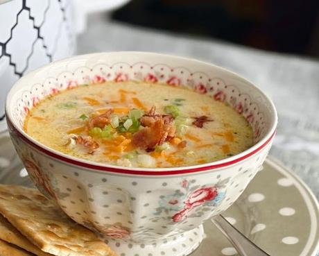 Crock Pot Crack Potato Soup