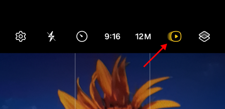 Motion Photo button in the Samsung Galaxy Camera app.