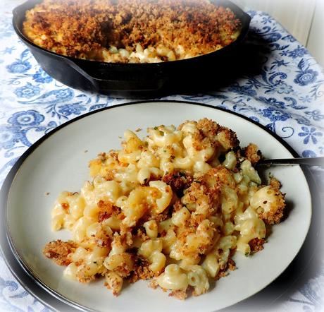 Baked Mac & Cheese with a crispy crumb topping