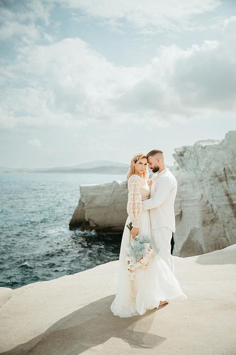 romantic-elopement-sea-styled-shoot_11