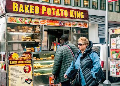 Claude 3.5 Sonata describes a NYC food cart: Baked Potato King