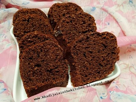 GÂTEAU À LA BANANE ET AU CHOCOLAT / CHOCOLATE BANANA CAKE / BIZCOCHO DE CHOCOLATE Y BANANA / كيك الموز والشوكولاتة GÂTEAU À LA BANANE ET AU CHOCOLAT / CHOCOLATE BANANA CAKE / BIZCOCHO DE CHOCOLATE Y BANANA / كيك الموز والشوكولاتة