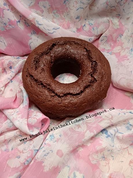 GÂTEAU À LA BANANE ET AU CHOCOLAT / CHOCOLATE BANANA CAKE / BIZCOCHO DE CHOCOLATE Y BANANA / كيك الموز والشوكولاتة GÂTEAU À LA BANANE ET AU CHOCOLAT / CHOCOLATE BANANA CAKE / BIZCOCHO DE CHOCOLATE Y BANANA / كيك الموز والشوكولاتة