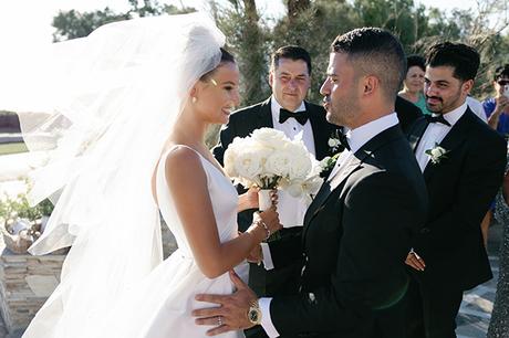 Seaside wedding with white blooms and gold accents | Eleni & Jordan Seaside wedding with white blooms and gold accents | Eleni & Jordan