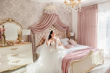 Summer wedding with golden accents | Maria & Anestis Summer wedding with golden accents | Maria & Anestis