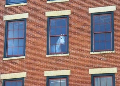 Ten Stylish Window Designs to Elevate Your Home’s Look Top 10 Stylish Windows for Your House