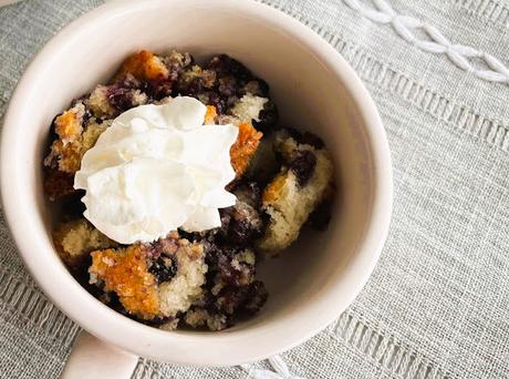 Easy Blueberry Cobbler