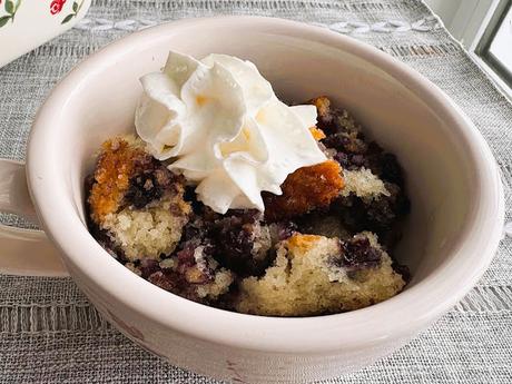 Easy Blueberry Cobbler