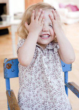 Cat Stare !!  -  பூனை கண்ணை மூடிக் கொண்டால் ???