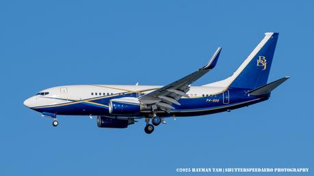 Boeing 737-7BQ(BBJ1)
