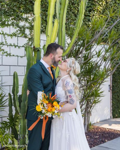 Enchanting Spring Wedding Bouquets: From Classic to Contemporary spring wedding bouquets bold yellow rustic bridal bouquet