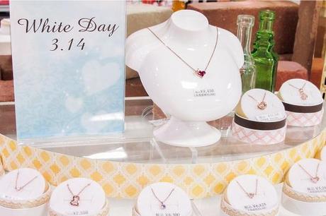 Beyond Roses and Chocolates: 10 Fascinating Romantic Traditions White Day: Japan
