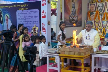 Journey to India 24-25, 10: Master CVV Guru Pujas in Visakhapatnam Journey to India 24-25, 10: Master CVV Guru Pujas in Visakhapatnam