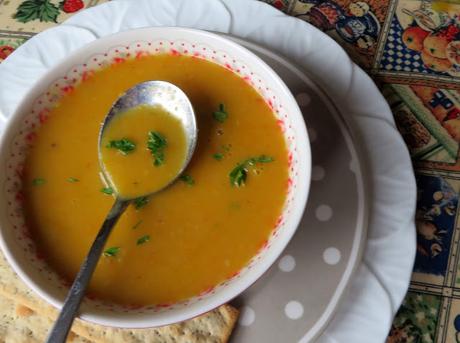 Creamy Carrot & Parsnip Soup Creamy Carrot & Parsnip Soup