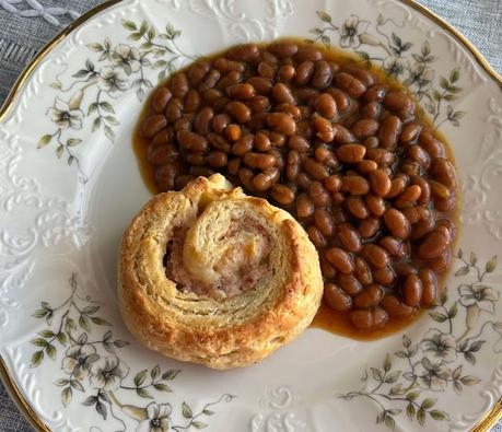Ham Filled Buttermilk Biscuit Swirls
