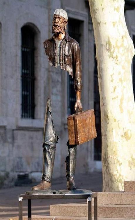 Ten Paths to Inner Peace When Life Feels Empty ‘Les Voyageurs’ sculpture by Bruno Catalano