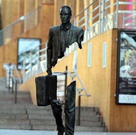 Ten Paths to Inner Peace When Life Feels Empty ‘Les Voyageurs’ sculpture by Bruno Catalano