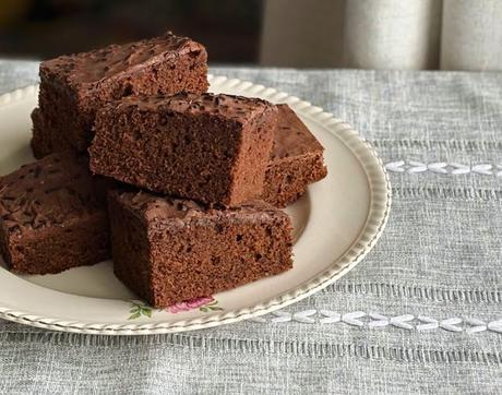 Old School Chocolate Tray Bake Cake