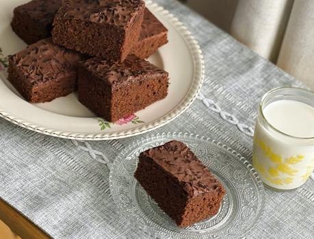 Old School Chocolate Tray Bake Cake