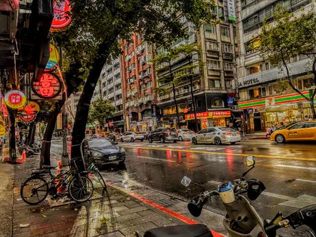 Serving It Up... Tropical Typhoon Days: Taipei, Taiwan!