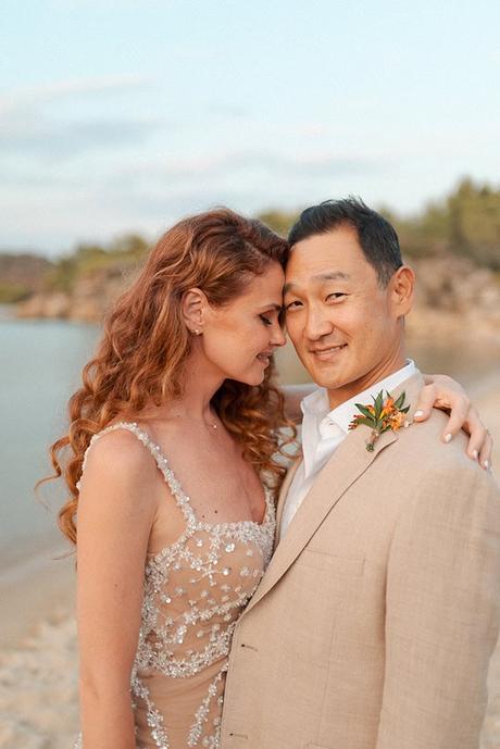 dreamlike-wedding-unique-floral-arrangements_30