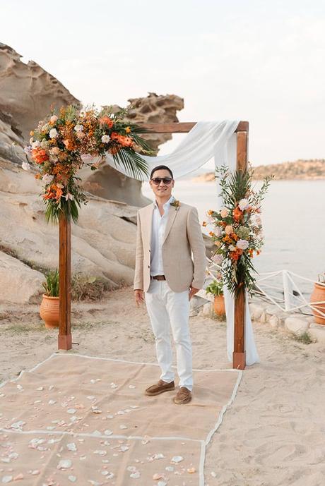 dreamlike-wedding-unique-floral-arrangements_17