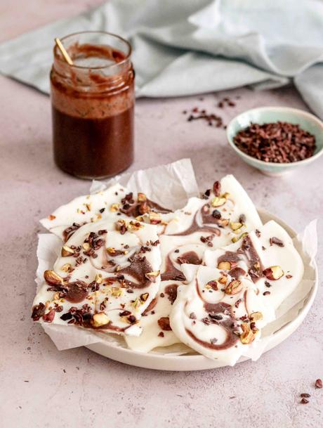 Choc nut frozen yoghurt bark Choc nut frozen yoghurt bark