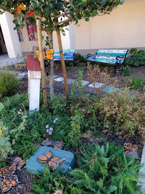 AUTHOR VISIT AT LA CRESCENTA ELEMENTARY SCHOOL, Glendale, CA AUTHOR VISIT AT LA CRESCENTA ELEMENTARY SCHOOL, Glendale, CA