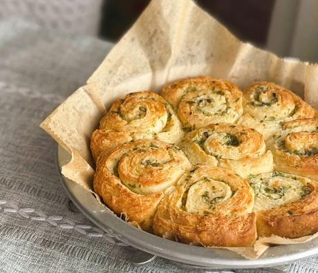 Garlic Swirl Rolls Garlic Swirl Rolls