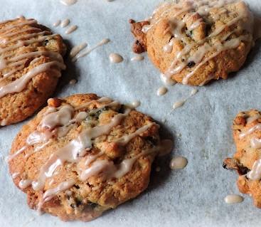 Fruit & Nut Cinnamon Cookies