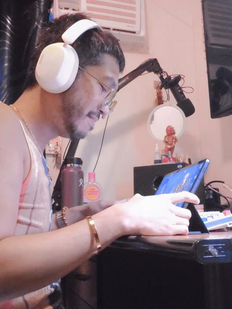 Ugreen Hitune Max5C review, Ugreen Hitune Max5C unboxing, Ugreen Hitune Max5C noise cancelling, Ugreen Bluetooth headphones, budget noise cancelling headphones, best budget ANC headphones, wireless headphones review, cheap ANC headphones, best Bluetooth headphones under 2000, Ugreen headphones app, Ugreen headphones test, Ugreen Hitune Max5C vs Sony, Ugreen Hitune Max5C worth it, Ugreen Hitune Max5C Philippines, best ANC headphones for the price, budget-friendly ANC headphones, Ugreen vs JBL, Ugreen Hitune Max5C battery life, best noise cancelling headphones 2025, Ugreen ANC review, affordable ANC headphones, best wireless headphones under 5000, tech unboxing 2025, best headphones for travel