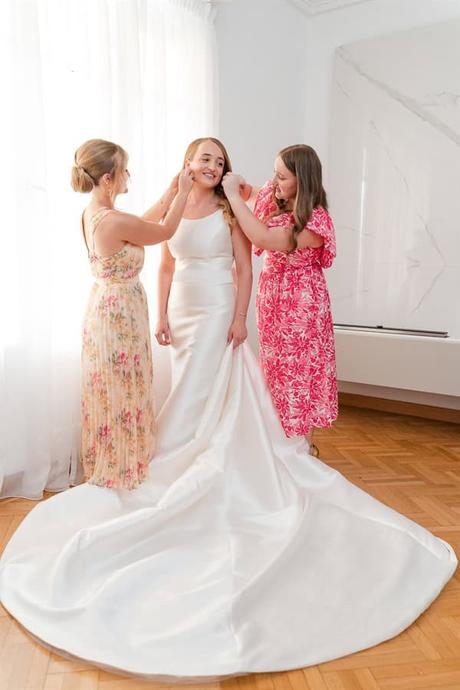 dreamy summer wedding athens lush florals_7