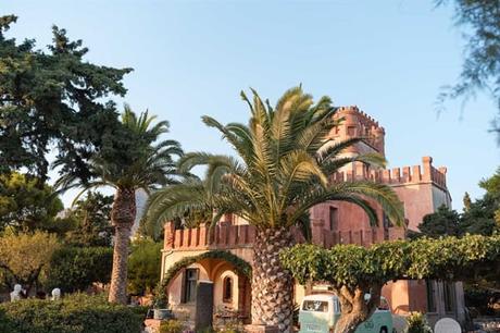 dreamy summer wedding athens lush florals_28