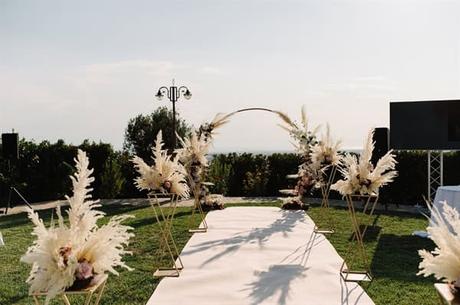 dreamy wedding soft tones pampas grass_16